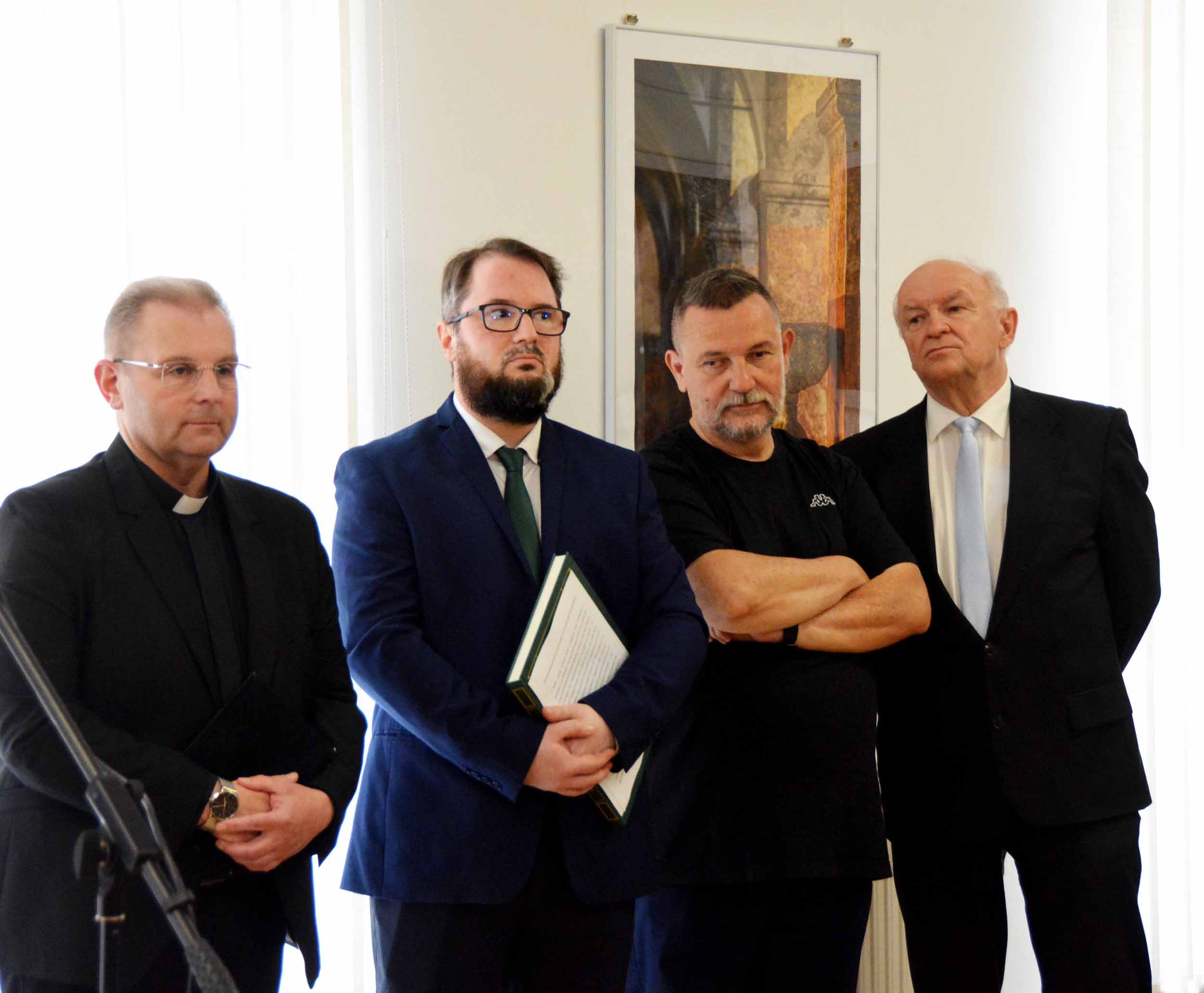 gyori-szekesegyhaz-szabo-bela-kiallitas