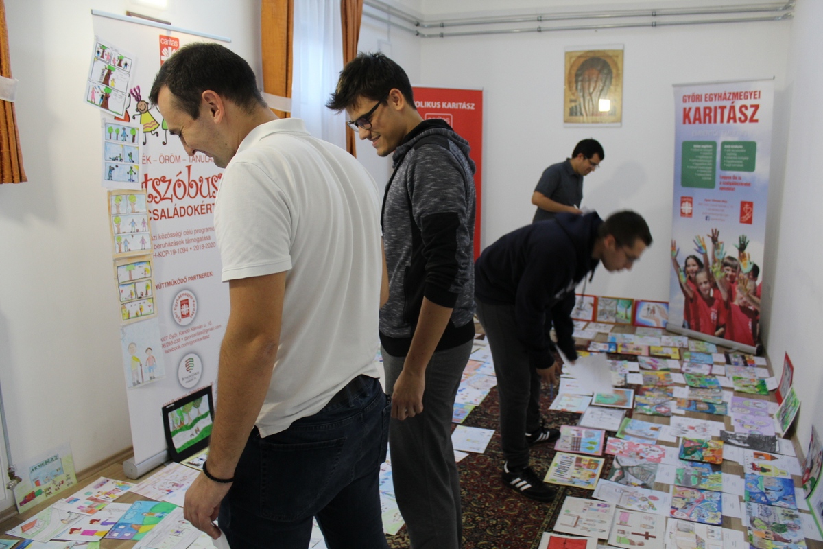 gyori-egyhazmegyei-karitasz-rajzpalyazat