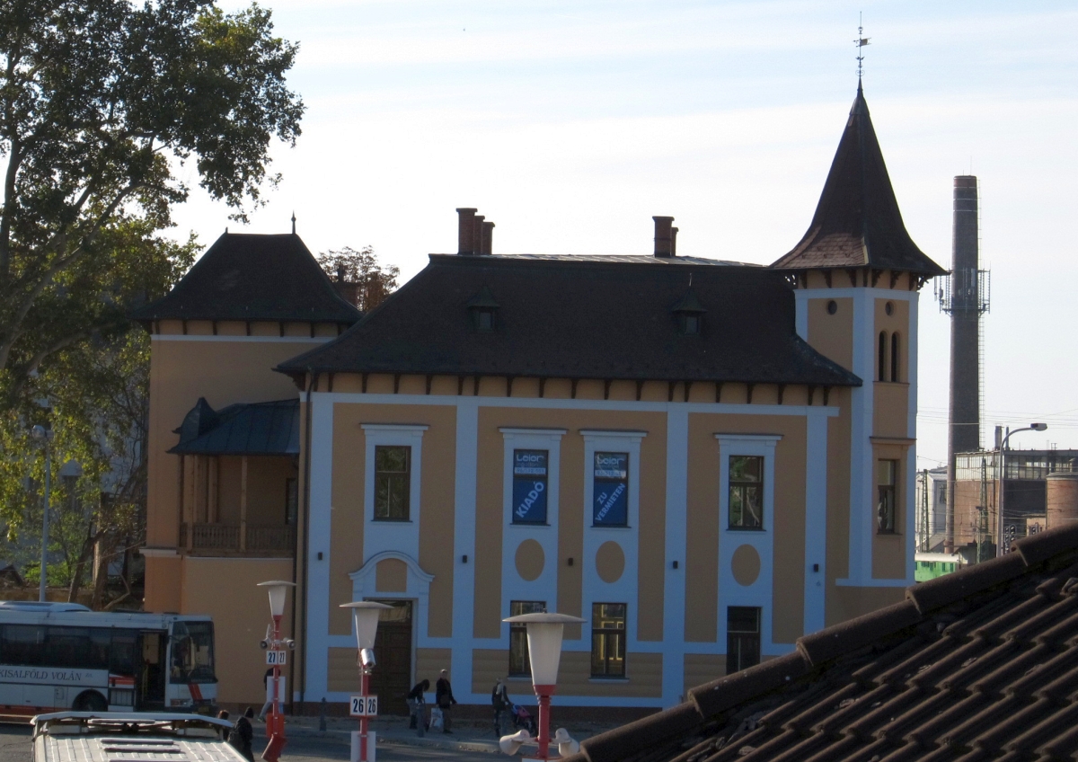 schlichter-villa-gyor