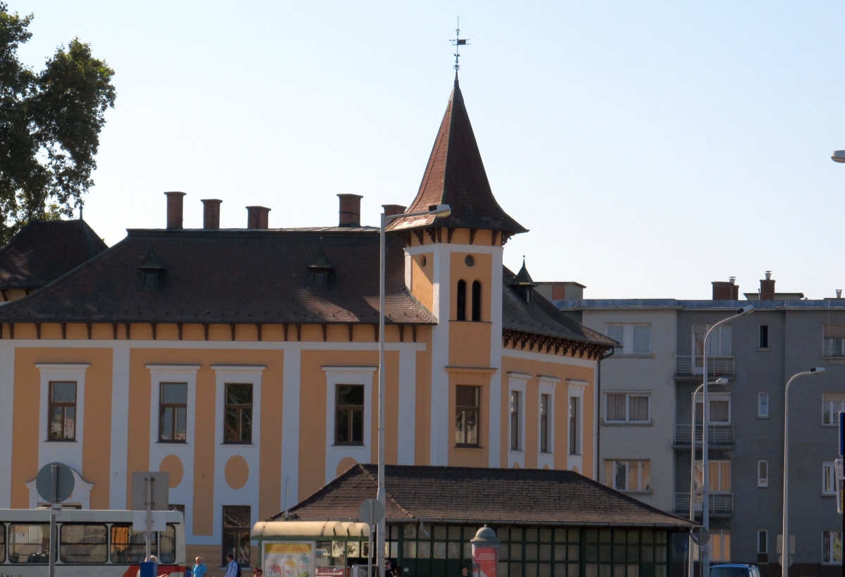 schlichter-villa-gyor