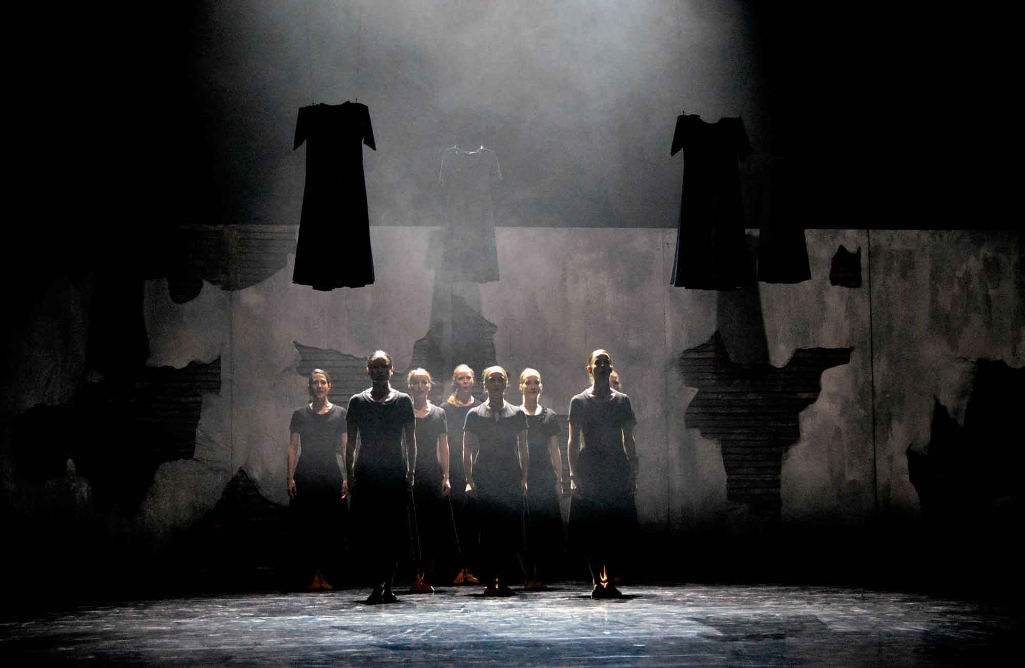 black-to-say-silence-molnar-gyorgy