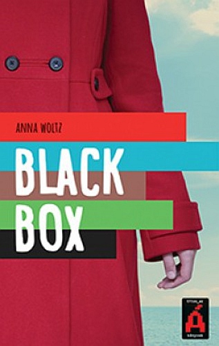 anna-woltz-black-box