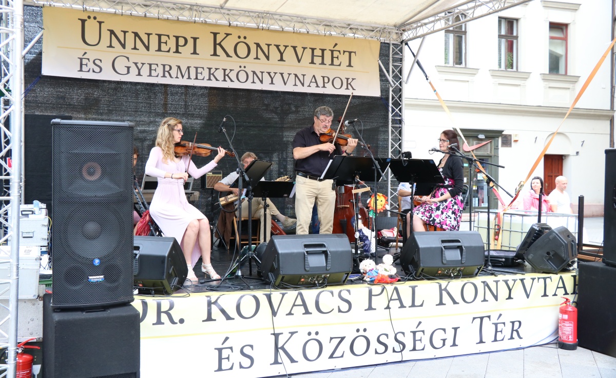 europa-koncert-szalonegyuttes