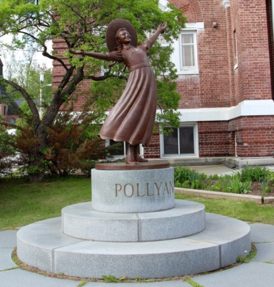 pollyanna-szobor