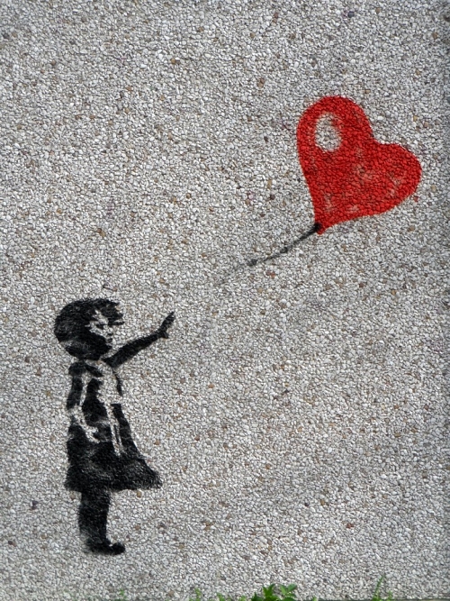 banksy-girl-with-balloon