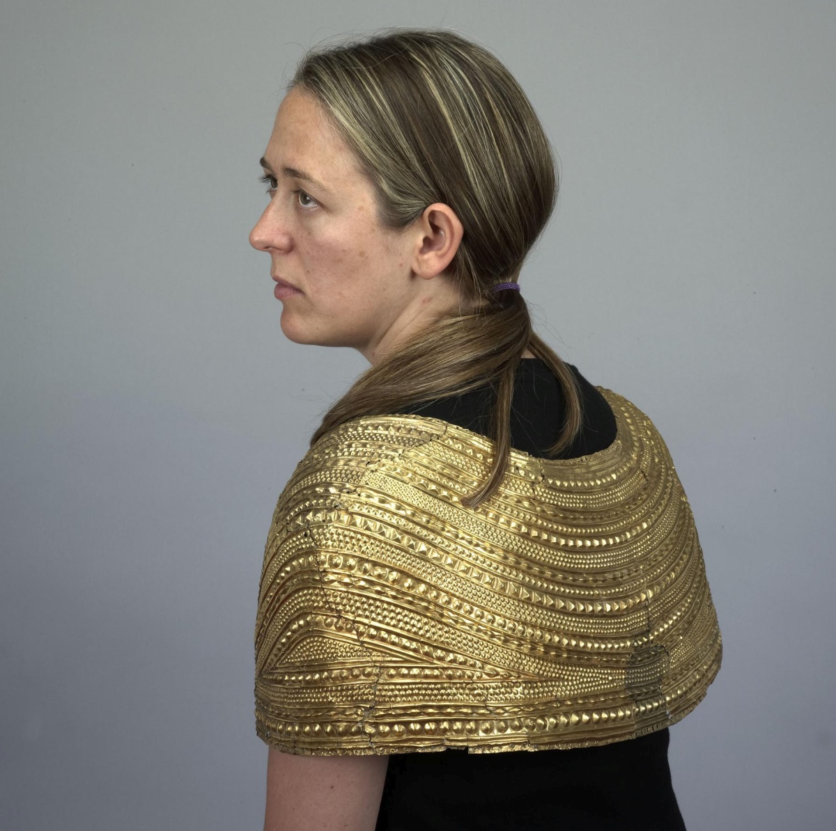 british-museum-gold-cape-or-corslet