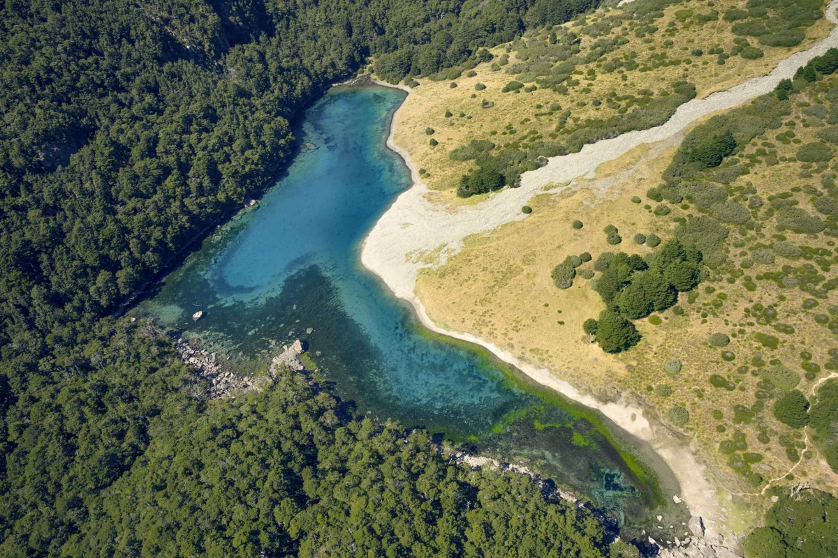 blue-lake-uj-zeland