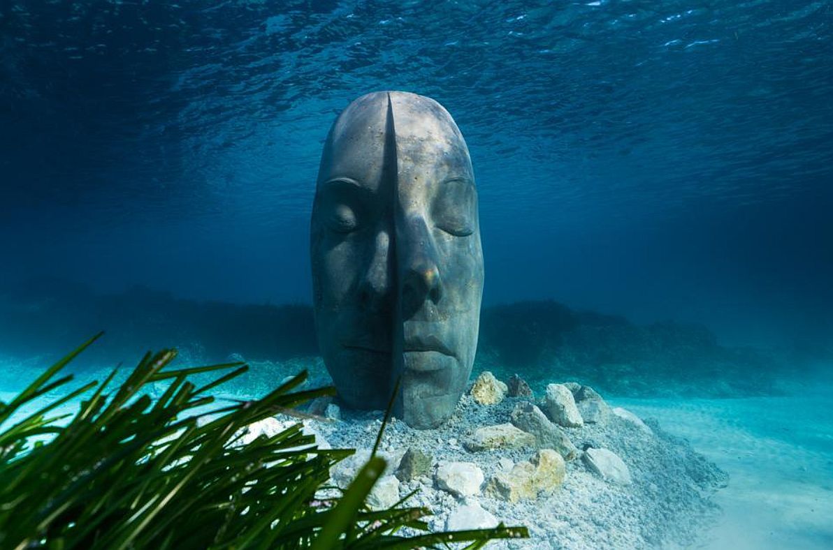 underwater-sculpture-1