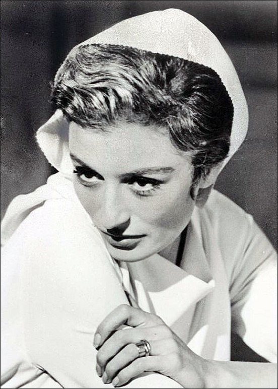 anouk-aimee