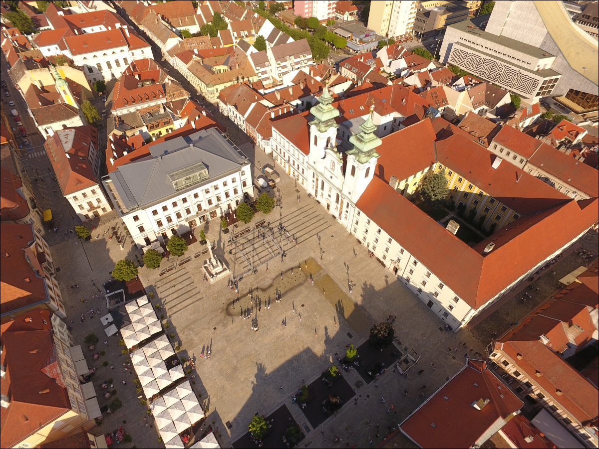 bences-iskola-es-templom-gyor