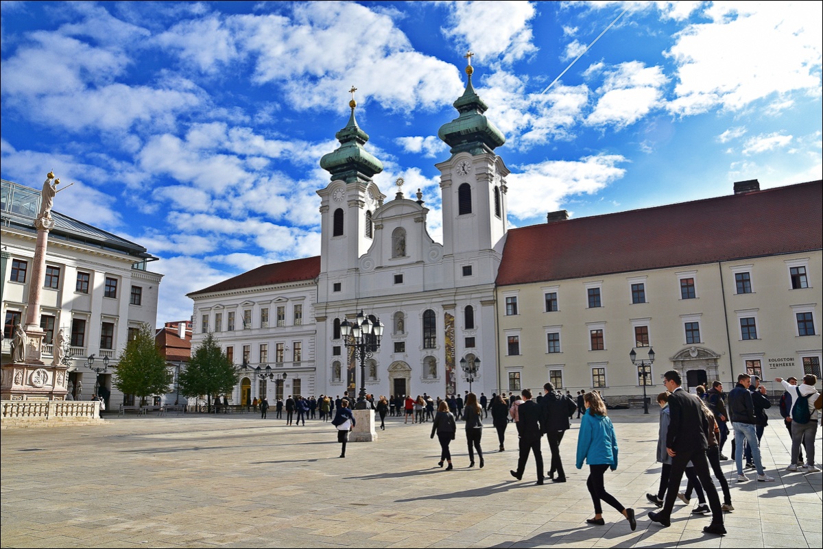 bences-iskola-es-templom-gyor