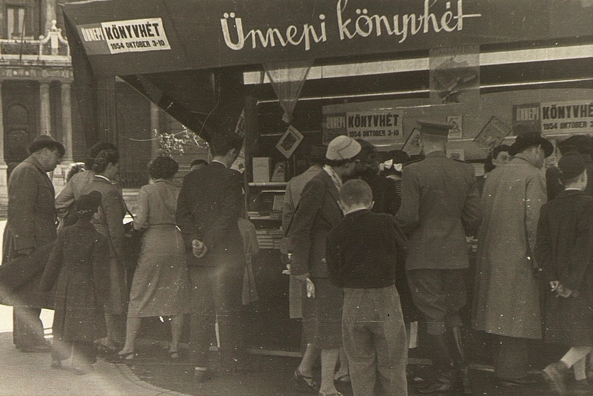 gyori-unnepi-konyvhet