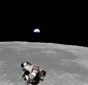 Apollo-11 hold modul