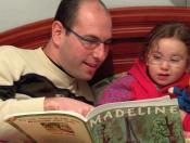Szülő olvas gyereknek