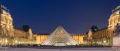 Louvre Museum Párizs