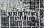 Hauzer György csatornafedél